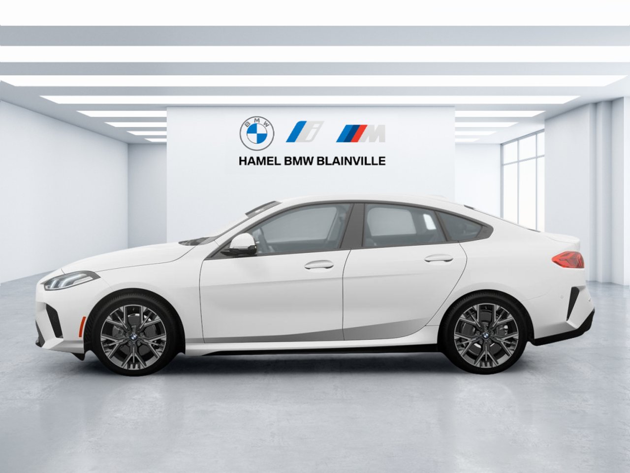 2026 BMW 2 Series Loc. 48 m. 702$/mois à 3.49% Alpine White Blainville - photo #1