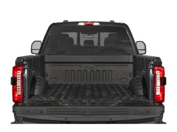 Ford Super Duty F-350 à roues arrière simples King Ranch