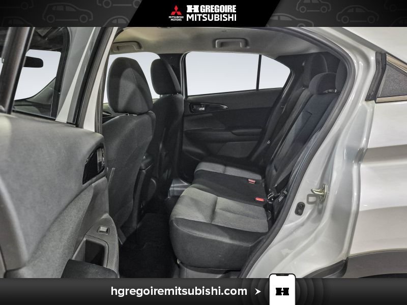 2023 Mitsubishi Eclipse Cross White Blainville - photo #25