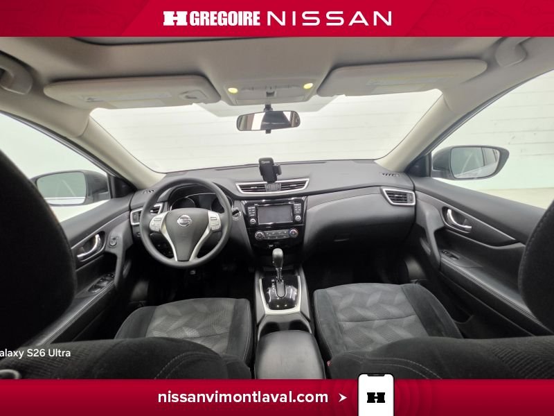 2016 Nissan Rogue Silver Laval - photo #16
