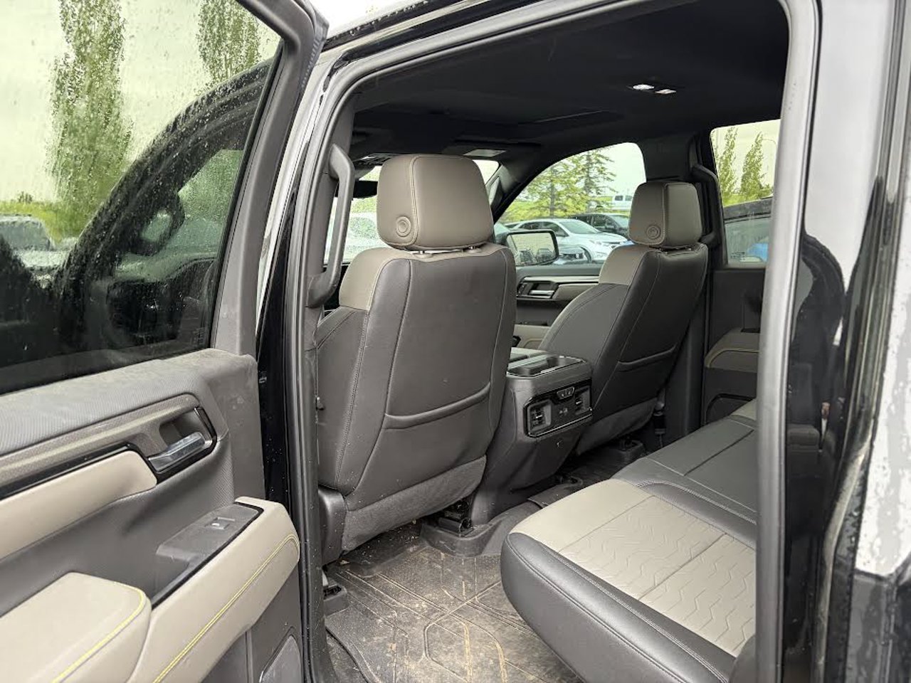 2024 Chevrolet Silverado 1500 4WD Crew Cab 147 ZR2 Black Sherwood Park - photo #5