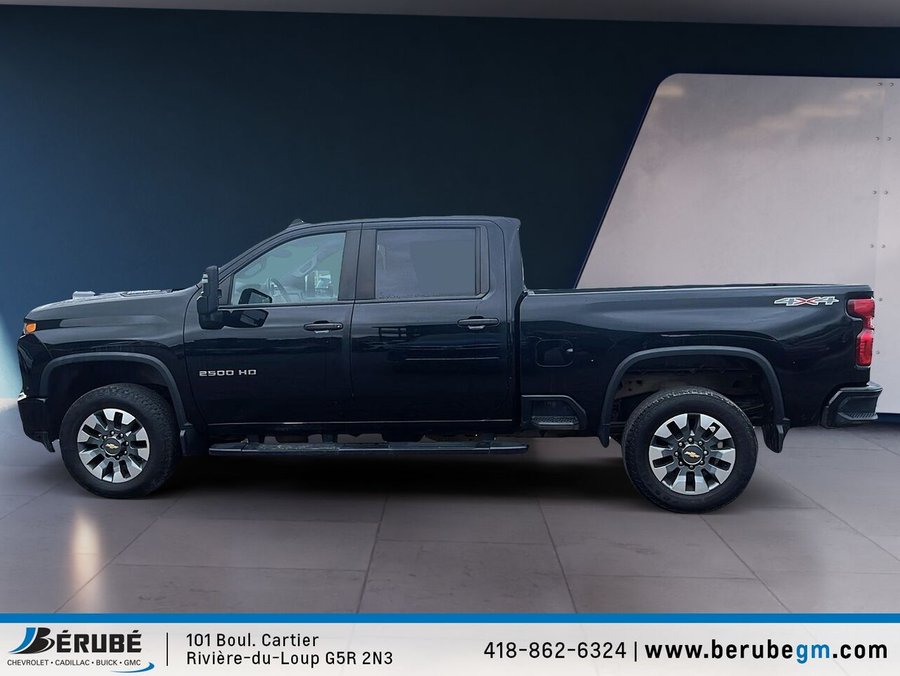 CHEVROLET SILVERADO 2500 CAISSE STANDARD DE 6 PIED 2023 2023 Noir