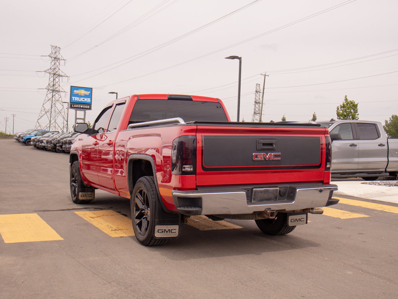 2015 GMC Sierra 1500 4WD Double Cab 143.5 SLE Red Sherwood Park - photo #7