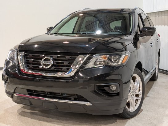 Nissan Pathfinder 4x4 Platinum 2019 Noir
