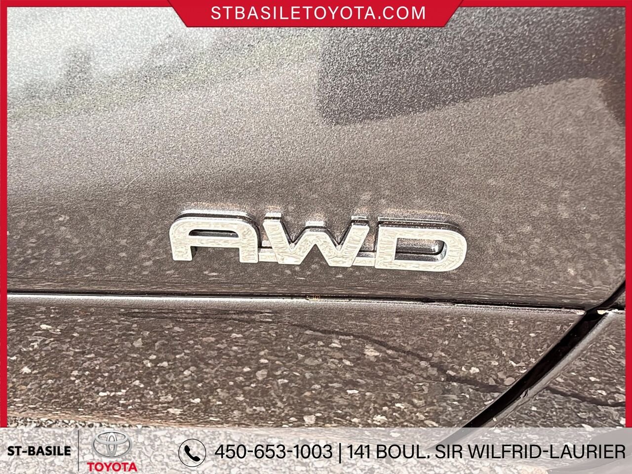 2025 TOYOTA Highlander Hybrid Grey Saint-Basile-le-Grand - photo #17