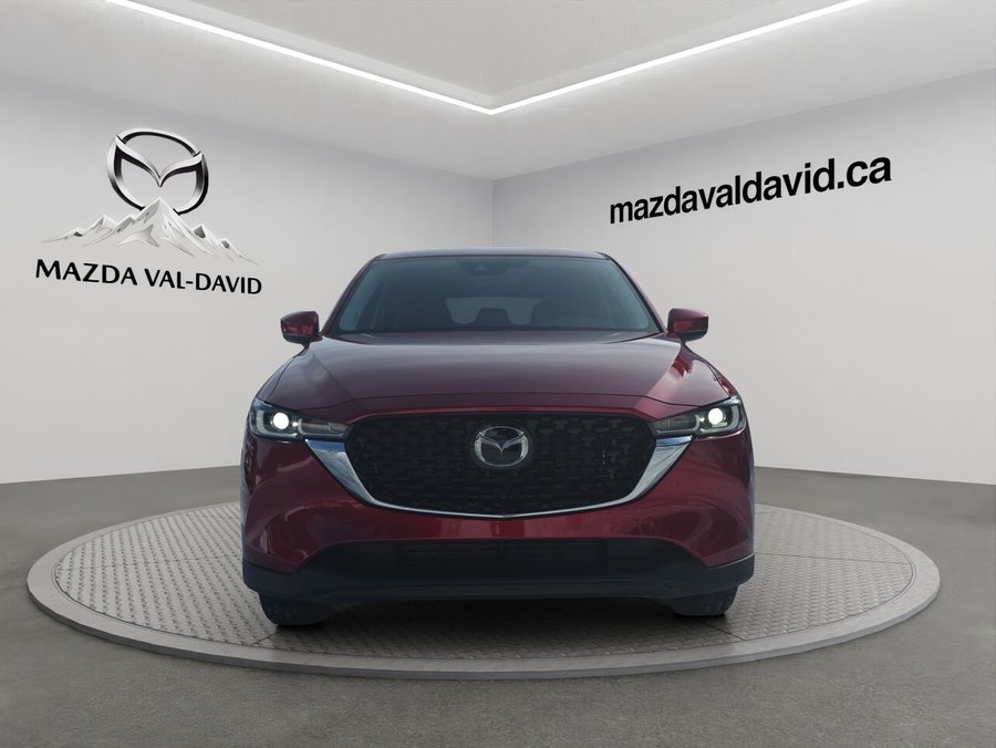 2025 Mazda CX-5 Gs, awd, Toit ouvrant, volant et rétroviseurs chauffants, hayon électrique Soul Red Crystal Metallic