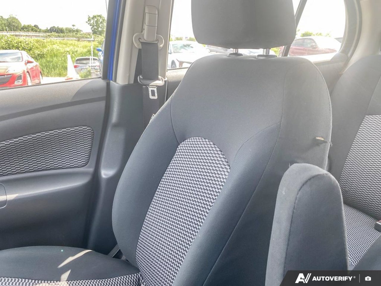 Nissan Micra 3N1CK3CP0HL259090 2017 Bleu Mirabel - photo #22
