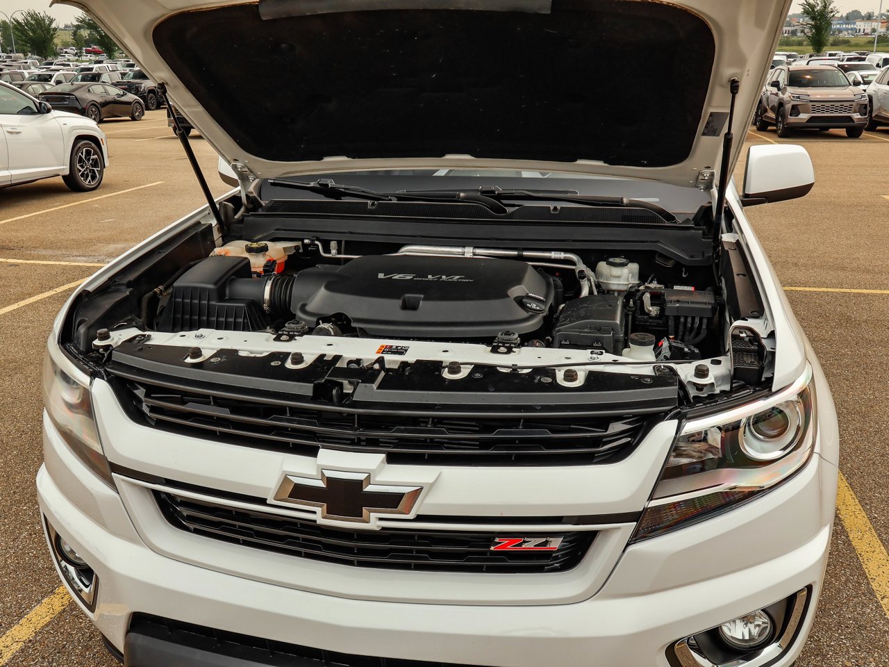 2018 Chevrolet Colorado 4WD Crew Cab 128.3 Z71 White Sherwood Park - photo #9