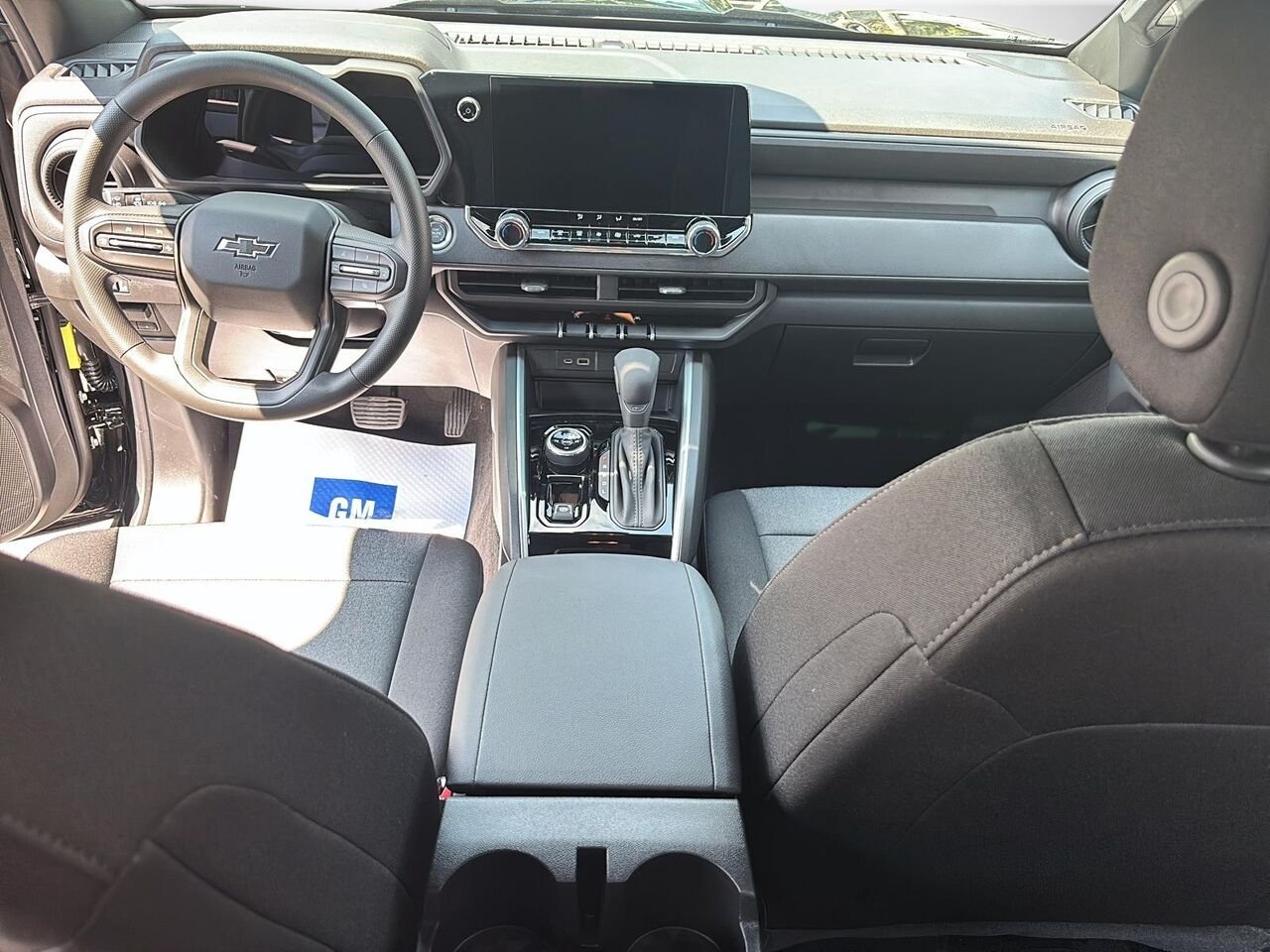 CHEVROLET Colorado TRAIL BOSS CREW 4RM 2026 NOIR Saint-Hyacinthe - photo #7