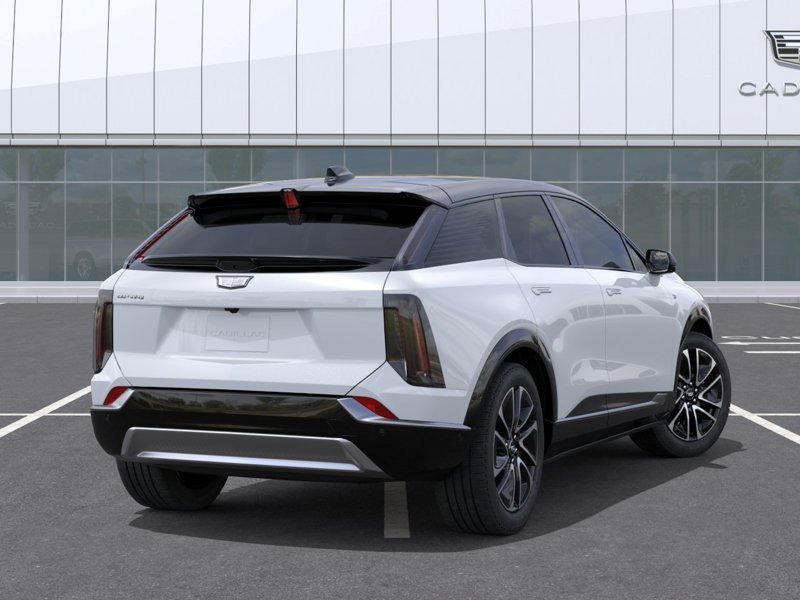 2027 CADILLAC OPTIQ 2027 Vibrant White Tricoat
