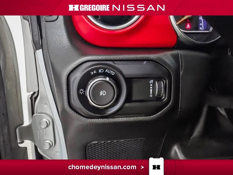 2023 Jeep Wrangler Silver Saint-Eustache - photo #14