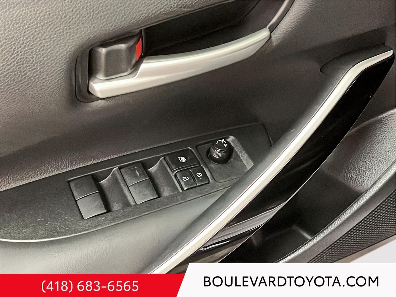 Toyota Corolla 100128A-004 | HYBRIDE XSE, AWD 2024 Argent Québec - photo #7