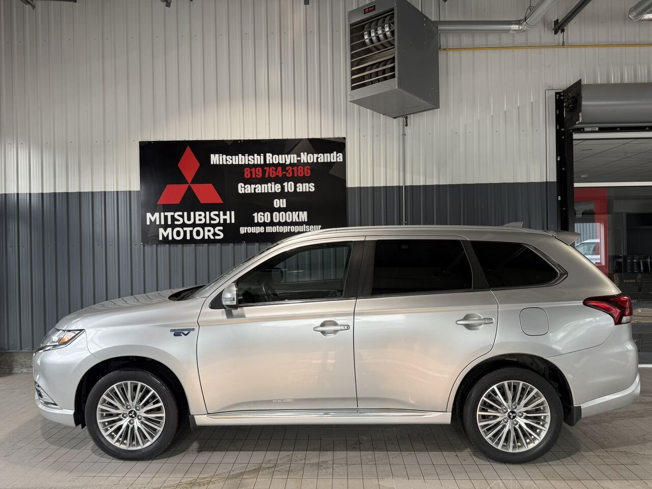 Mitsubishi Outlander PHEV SEL S-AWC 2020 Gris Rouyn-Noranda - photo #1