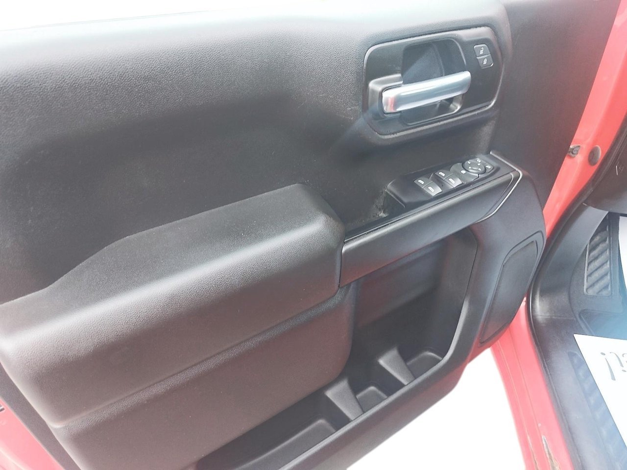 2022 Chevrolet Silverado 1500 VIN 3GCPDCEK1NG666897 Red Baie-Comeau - photo #10