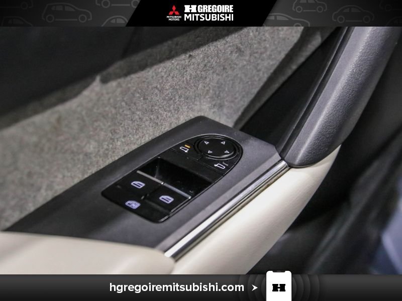 Mazda MX-30 MF4211S | GS * Mags * Caméra * Carplay * Bluetooth 2023 Gris Laval - photo #13