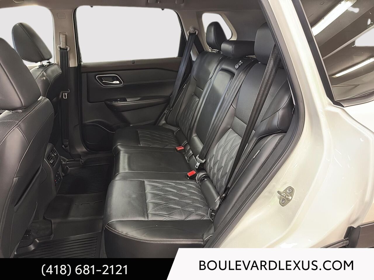 2021 Nissan Rogue White Quebec - photo #17
