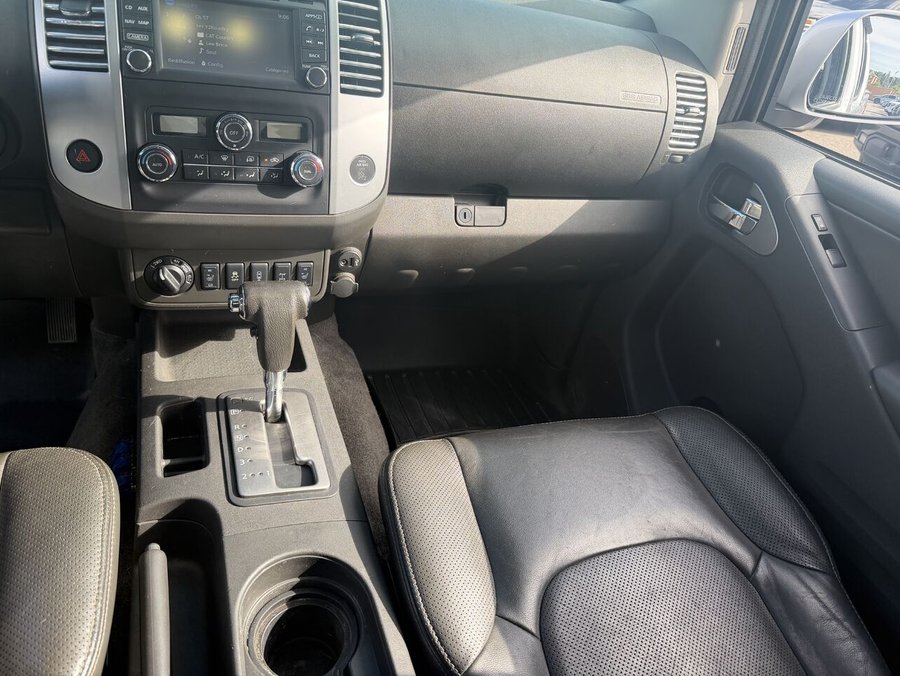 2018 NISSAN FRONTIER PRO-4X 2018 Grey