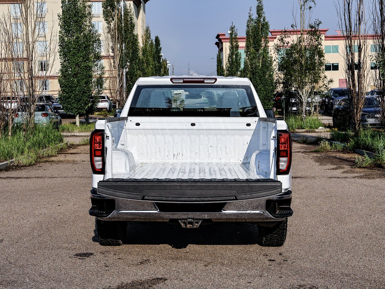 2024 GMC Sierra 1500 4WD Crew Cab 147 Pro White Sherwood Park - photo #14