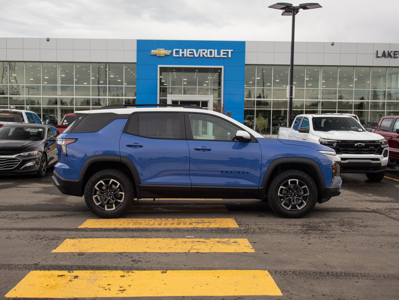 2025 Chevrolet Equinox AWD 4dr ACTIV Blue Sherwood Park - photo #12