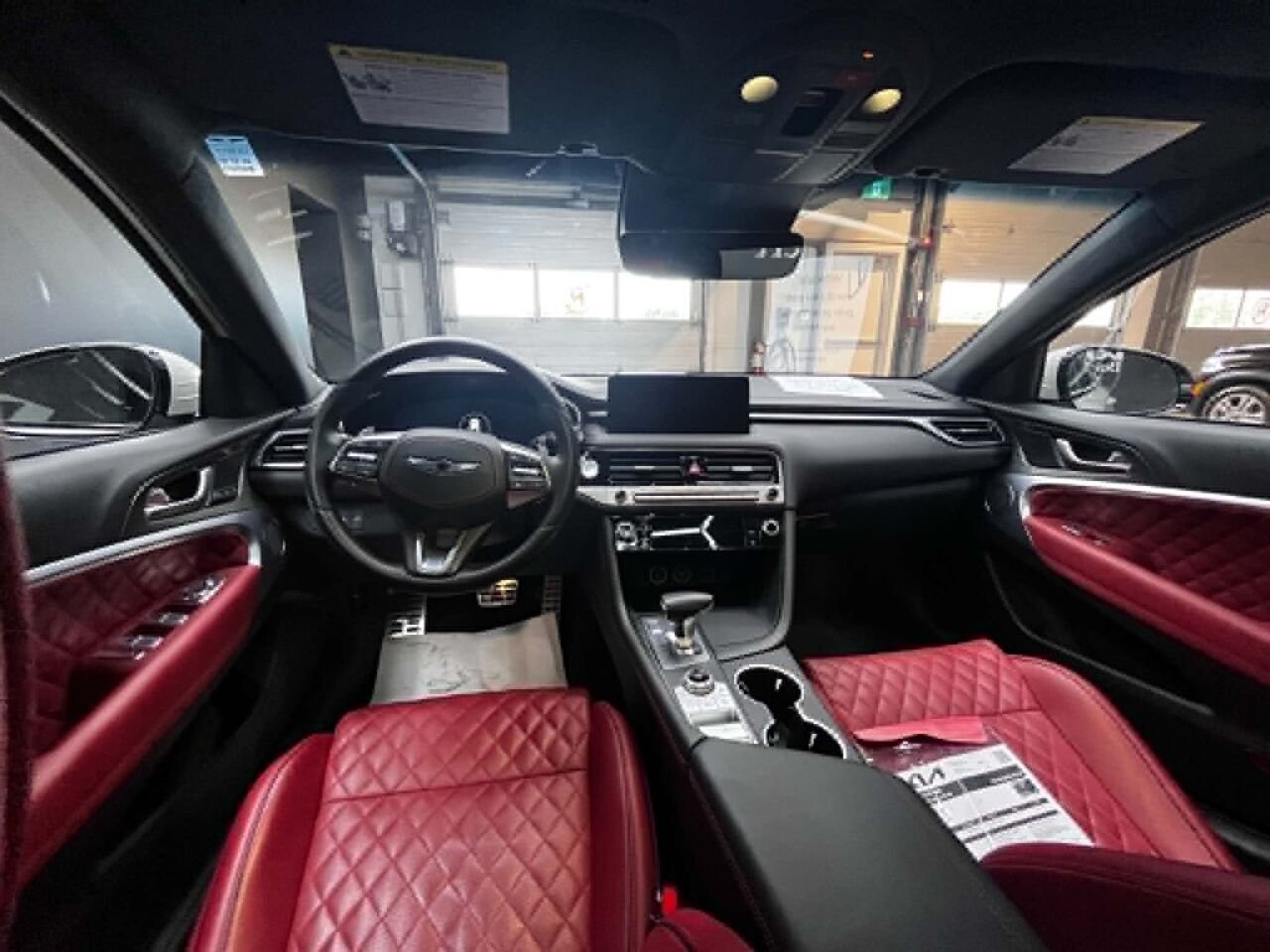 Genesis G70 2024 Gris Blainville - photo #15