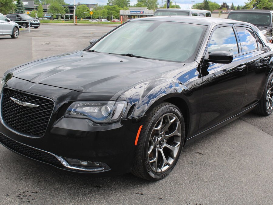 2016 Chrysler 300 2016 Black