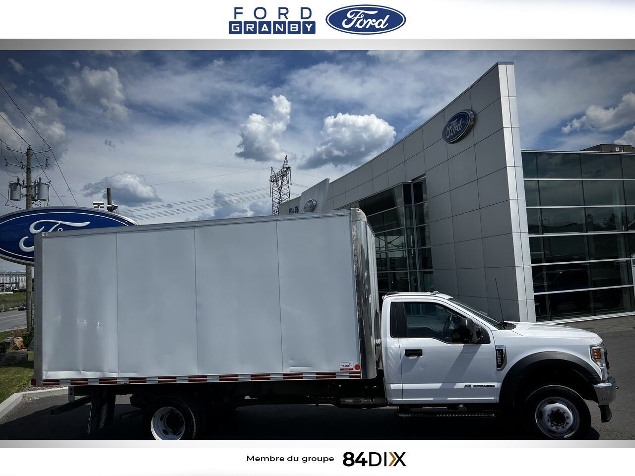 2022 Ford Super Duty F-550