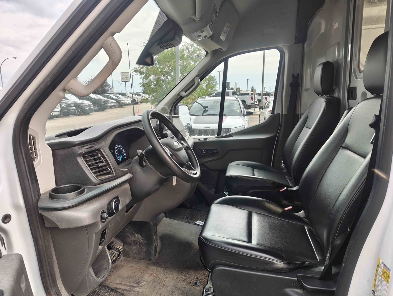2025 Ford Transit Cargo Van T-250 148 Hi Rf 9070 GVWR AWD White Sherwood Park - photo #9