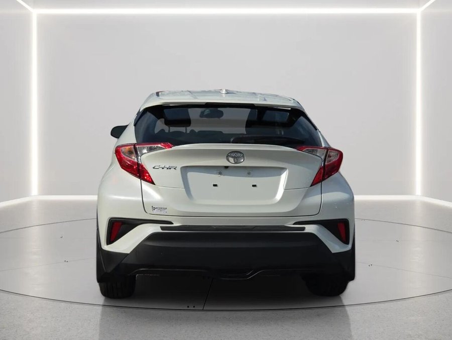 2021 TOYOTA C-HR XLE PREMIUM 2021 Blizzard Pearl