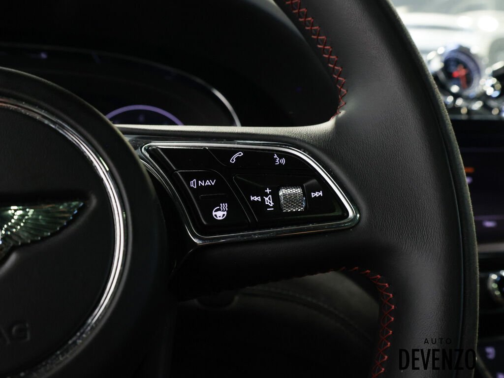 Bentley Bentayga 2021 Blanc Saint-Eustache - photo #20