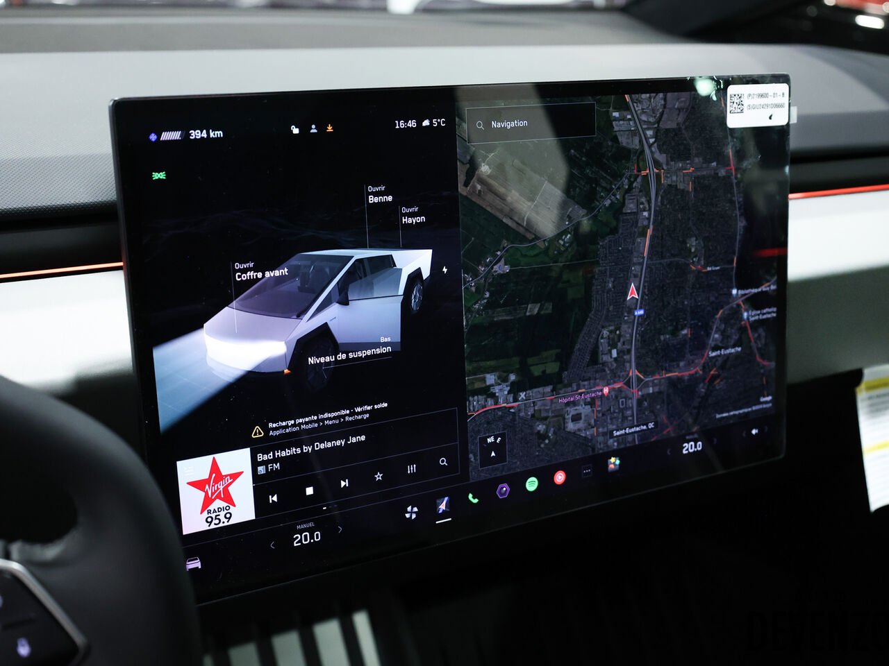Tesla Cybertruck 2024 Argent Saint-Eustache - photo #18