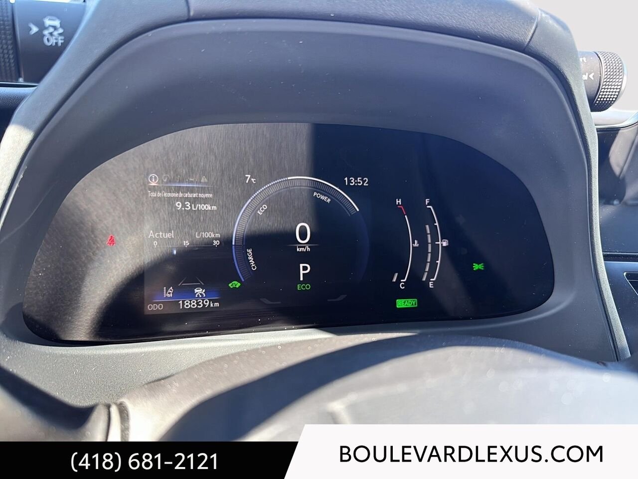 2025 Lexus UX Red Quebec - photo #13