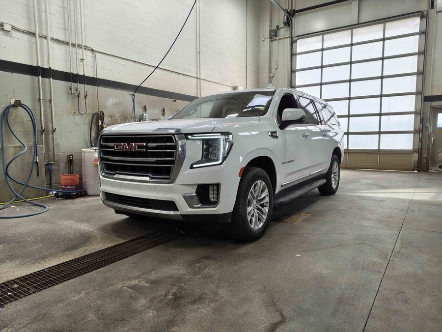 2022 GMC Yukon XL 2022 White