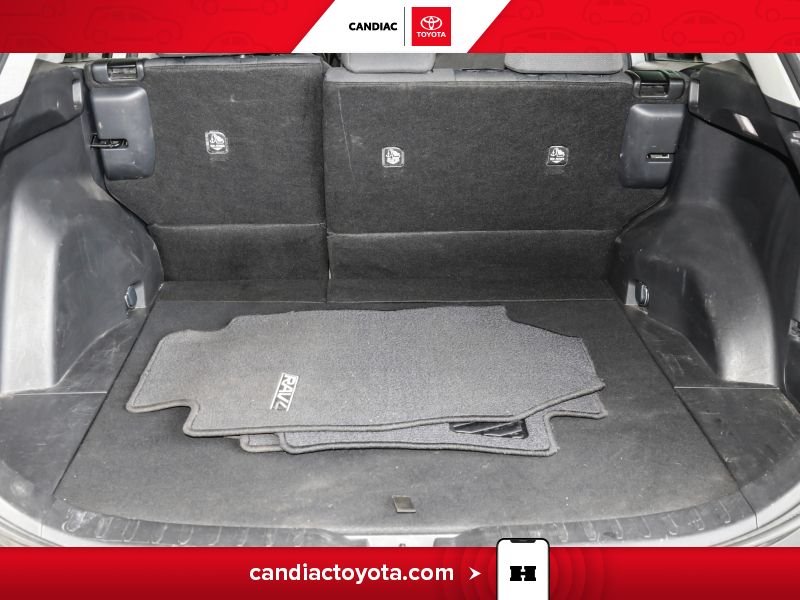 2022 Toyota Rav 4 Silver Blainville - photo #31