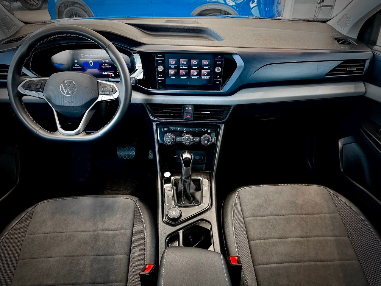 Volkswagen Taos 2023 Bleu Notre-Dame-des-Prairies - photo #21