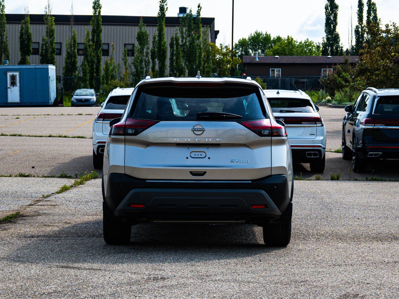 2023 Nissan Rogue AWD SV Moonroof Beige Sherwood Park - photo #11
