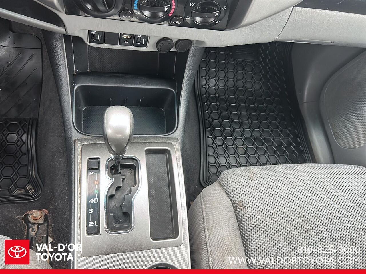 Toyota Tacoma 4 RM, cabine double, V6, boîte automatique 2013 Gris Val-d'Or - photo #11