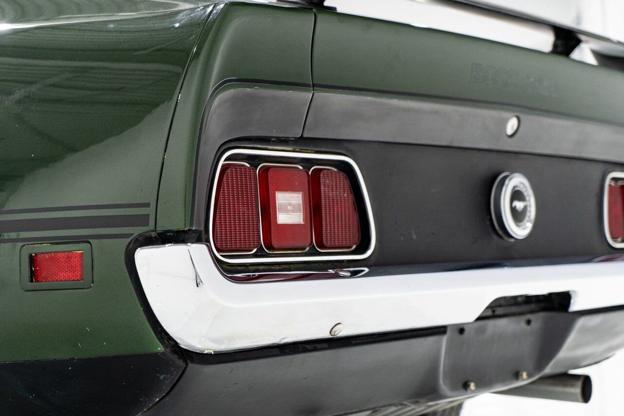 Ford Mustang * PRIX EN USD * Boss 351 Project Car 1971 Vert Montréal - photo #33