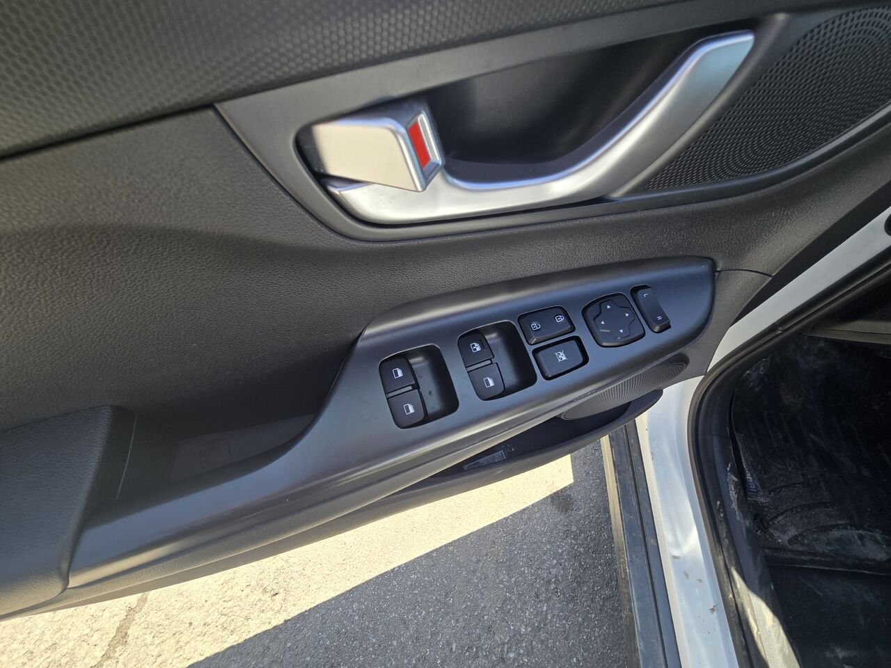 Hyundai Kona électrique 2023 Blanc Longueuil, - photo #11