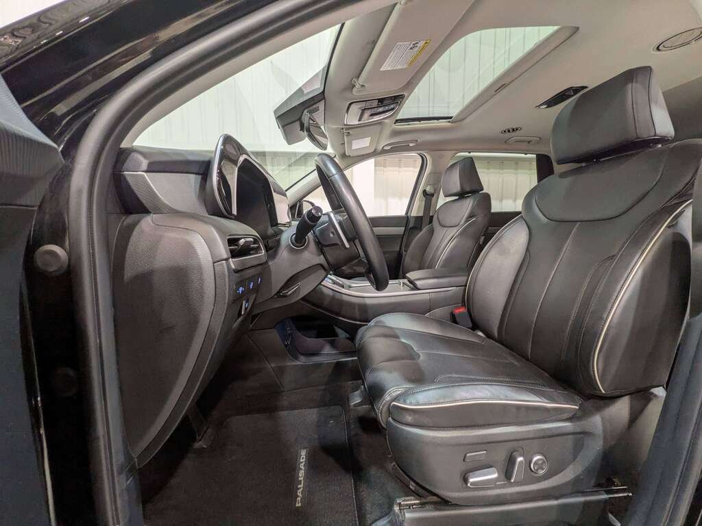 2023 Hyundai Palisade Urban 7-Passenger AWD Black Val-David - photo #1