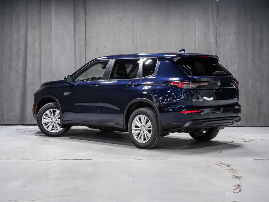 2026 Mitsubishi Outlander Plug-In Hybrid ES Cosmic Blue Metallic