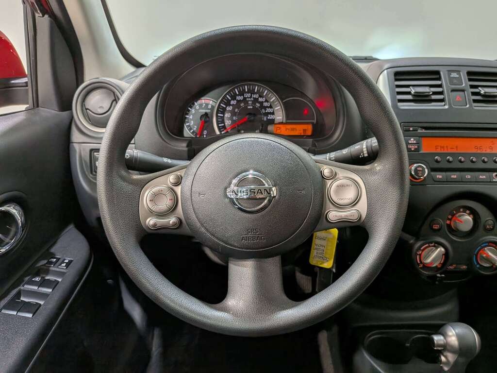 Nissan Micra 4dr HB Man SV 2017 Rouge Val-David - photo #12