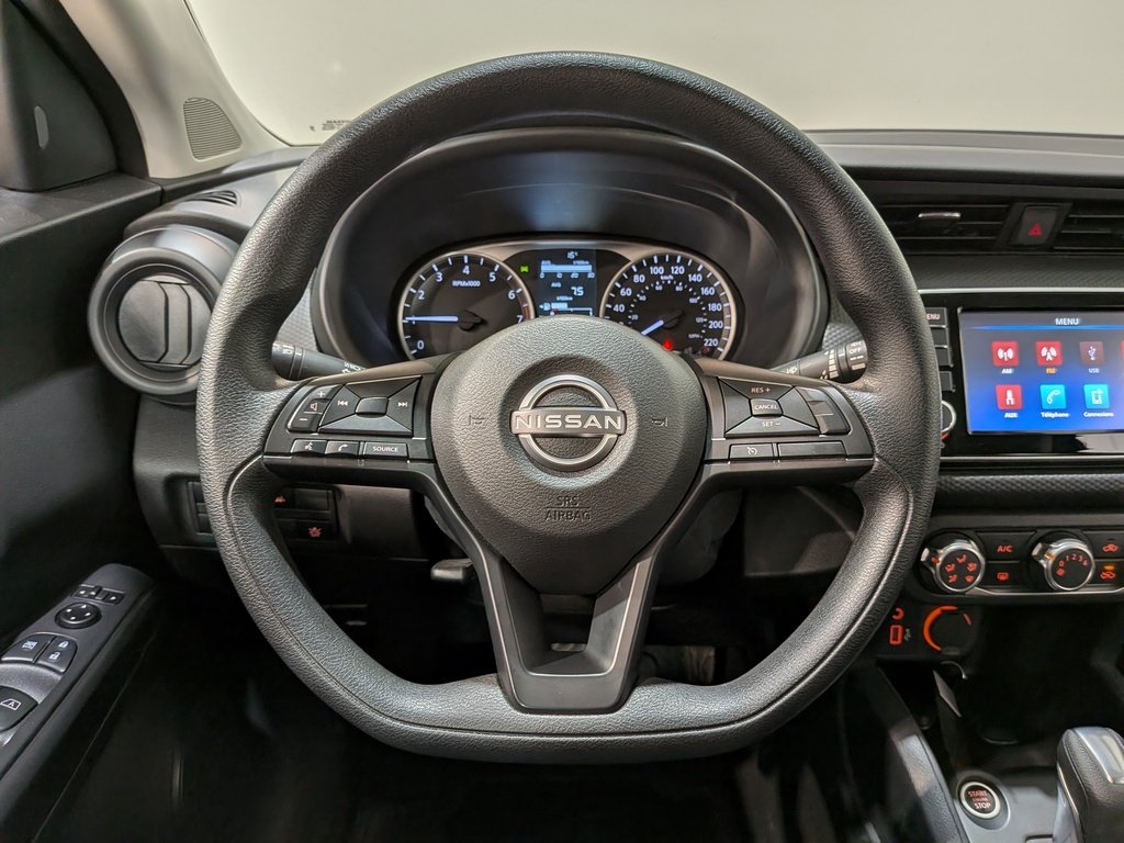 2024 Nissan Kicks S FWD Grey Val-David - photo #13