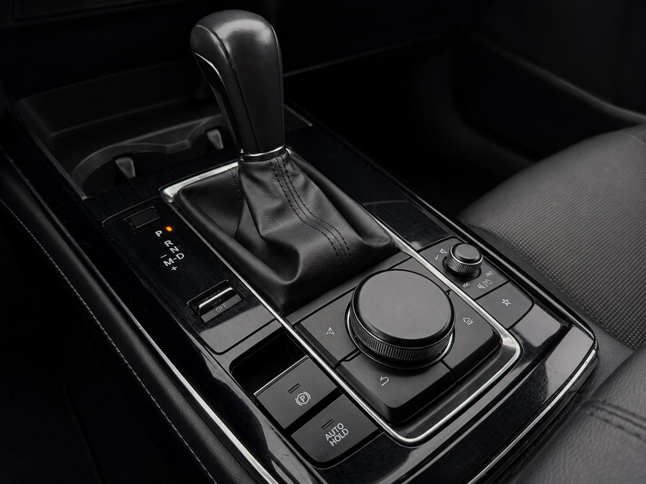 Mazda CX-30 GS 2023 Blanc Châteauguay - photo #9