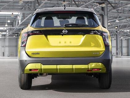 2026 Nissan Kicks Yuzu Yellow Metallic/Super Black Blainville - photo #4