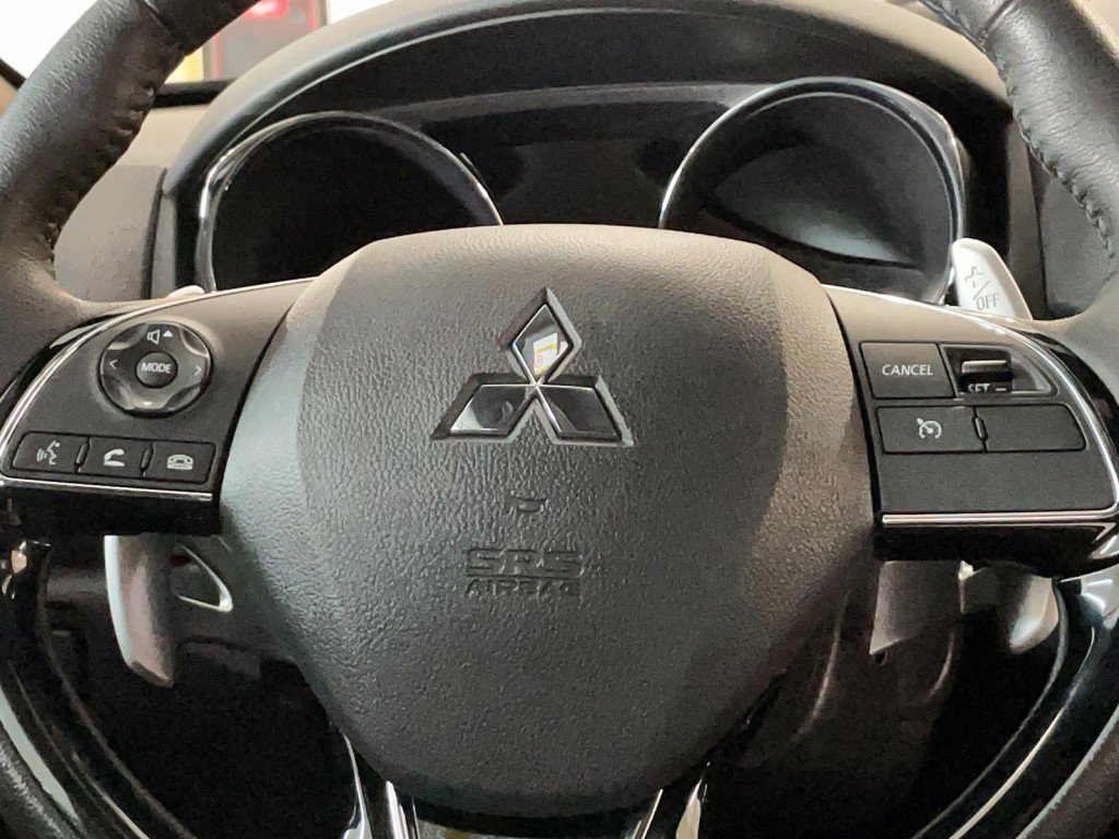 2024 Mitsubishi RVR Black Rouyn-Noranda - photo #15