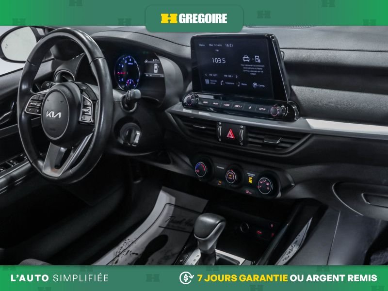 2023 Kia Forte Grey Laval - photo #23
