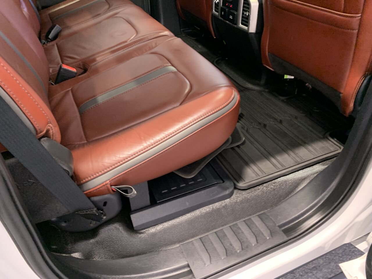 2021 Ford Super Duty F-250 PLATINUM SRW White Châteauguay - photo #18