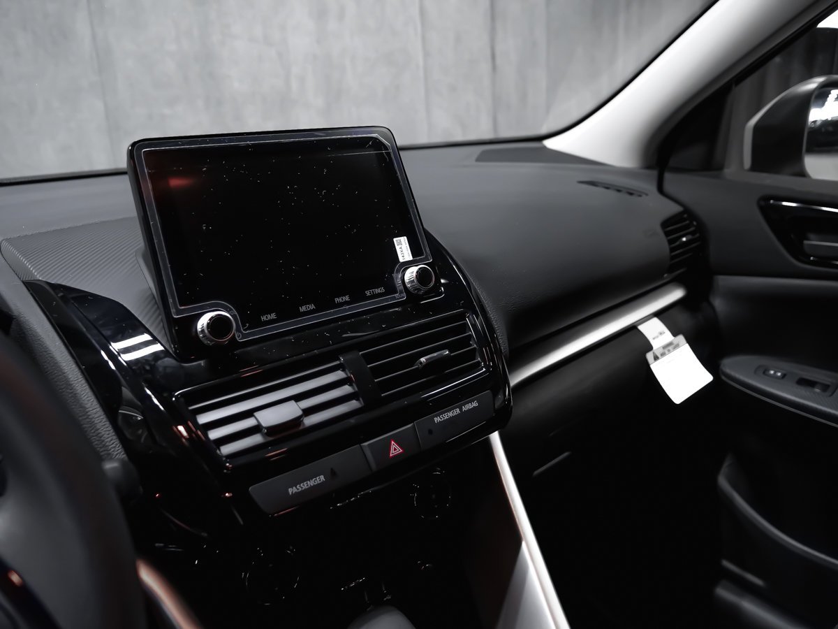 2026 Mitsubishi Eclipse Cross ES Titanium Grey Metallic Montreal - photo #15