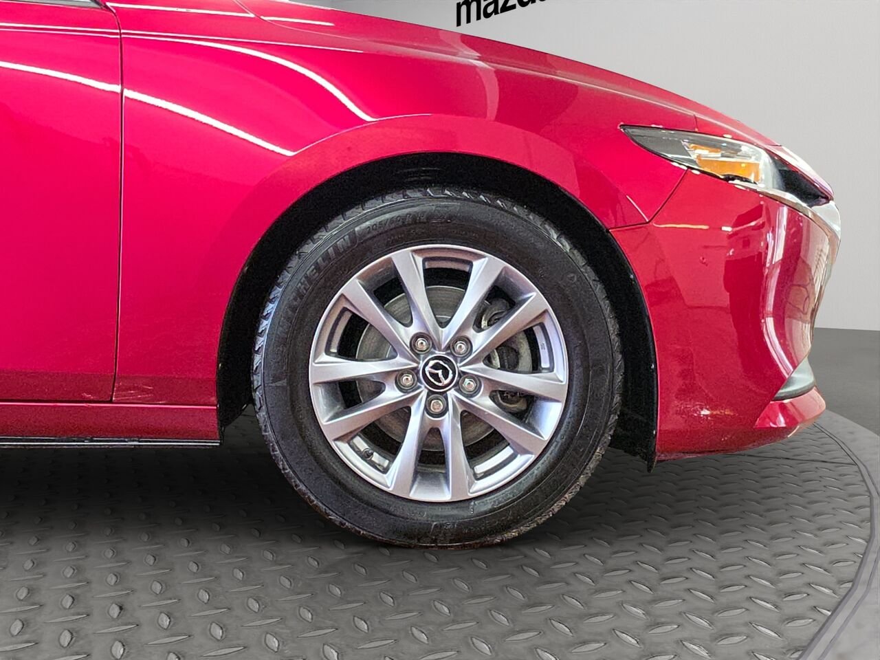 Mazda Mazda3 GS TI i-ACTIV BA, commande audio au volant, cruise control, volant chauffant 2022 Rouge Val-David - photo #21