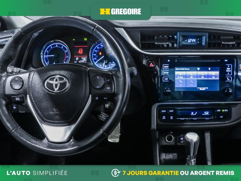 Toyota Corolla 2019 Blanc Saint-Eustache - photo #16